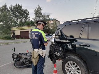 16-летний мотоциклист попал в реанимацию после аварии