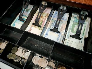 Замдиректора «Монетки» осуждена за мошенничество на 25 тысяч рублей